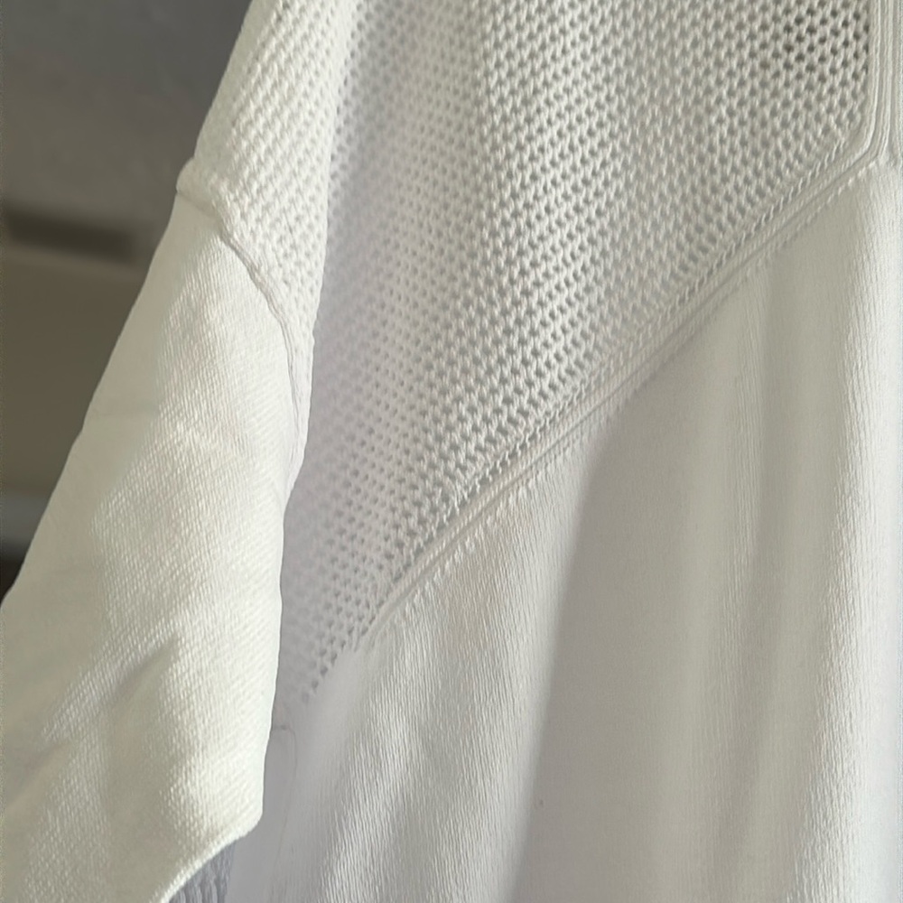 A|X Armani Exchange size medium beautiful
Sweaterdress Sweater/Pullover NWT - Picture 9 of 13
